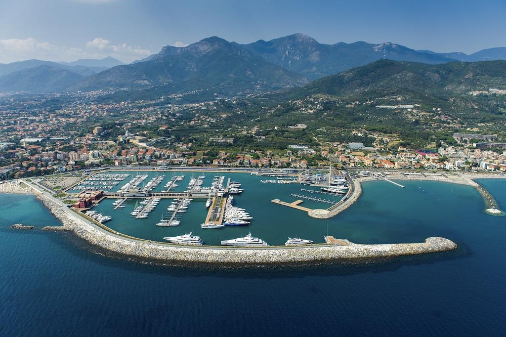 Appartamento Frontemare Andora Экстерьер фото